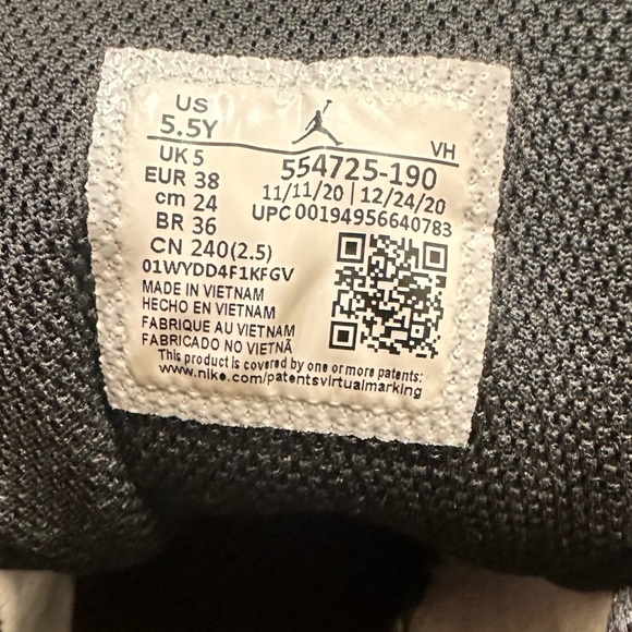 Air Jordan 1 mid (GS) - Picture 4 of 9